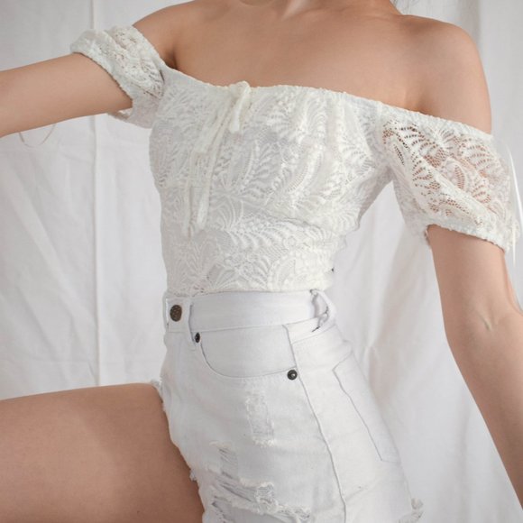 Lace Bodysuit - Picture 2 of 8